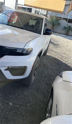 جيب جراند شيروكي